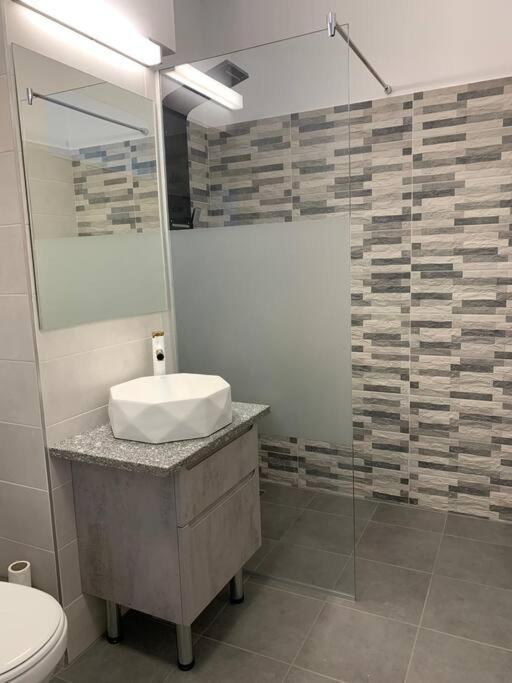 Cozy Apartment In The Center Of Cluj-Napoca Ngoại thất bức ảnh
