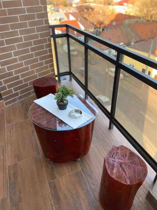 Cozy Apartment In The Center Of Cluj-Napoca Ngoại thất bức ảnh
